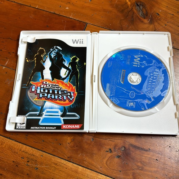 Dance Dance Revolution Hottest Party - Wii - game ~ used - Picture 3 of 3